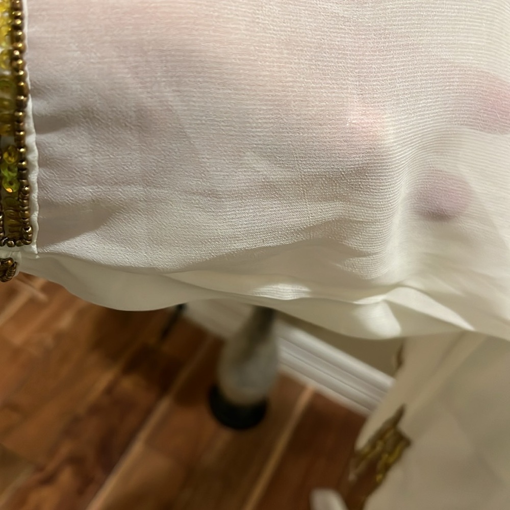 Embellished tunic - Picture 3 of 7